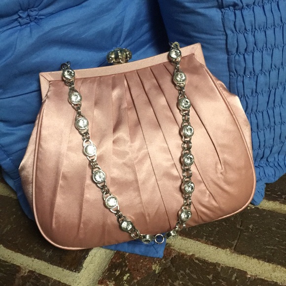 PARTY PERFECT - Picture 1 of 4